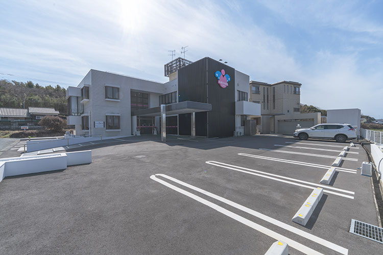 駐車場①　クリニック前側